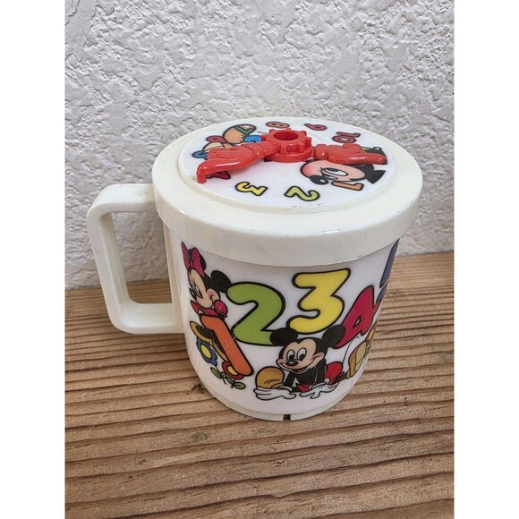 Vintage Walt Disney Mickey Mouse & Friends Plastic Cup w Clock Lid Superseal - Picture 14 of 15
